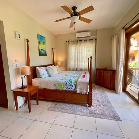 The Villas At Cocoplum Placencia Екстериор снимка