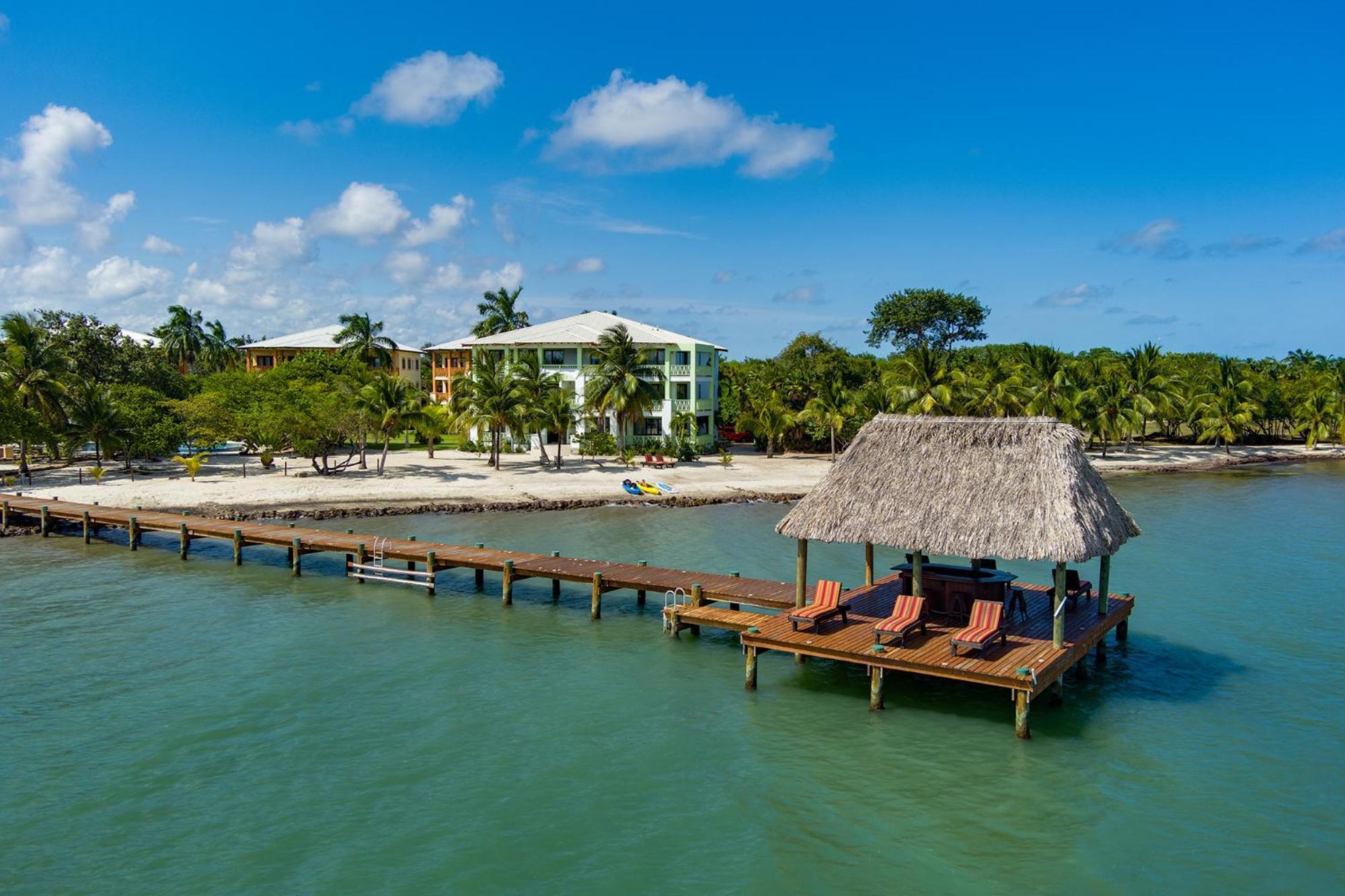 The Villas At Cocoplum Placencia Екстериор снимка