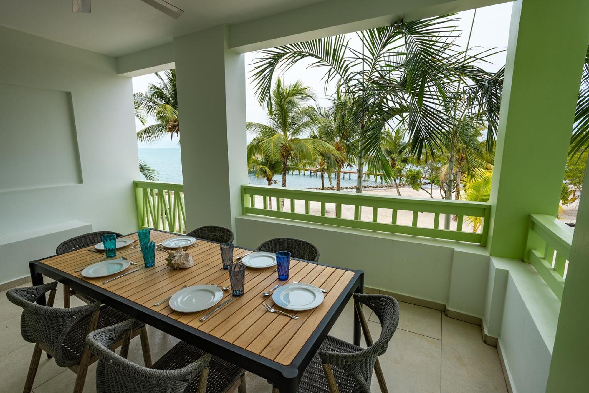 The Villas At Cocoplum Placencia Екстериор снимка