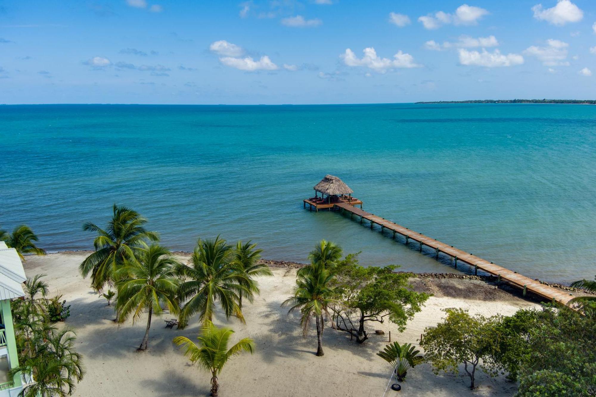 The Villas At Cocoplum Placencia Екстериор снимка